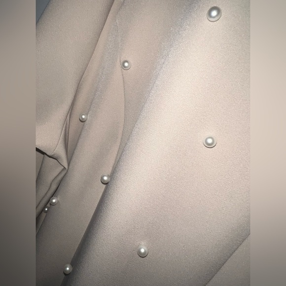 NWT! Saint Genies Pearl Studded Tan Boyfriend Blazer - Embellished - Picture 6 of 16